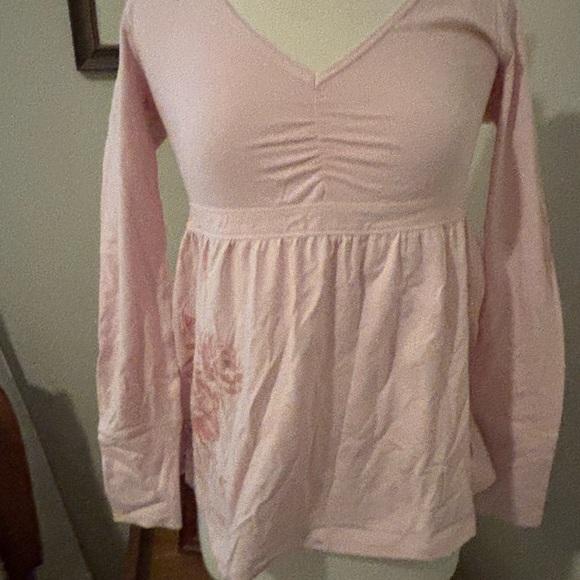 Hollister Light Pink Top - Picture 6 of 7